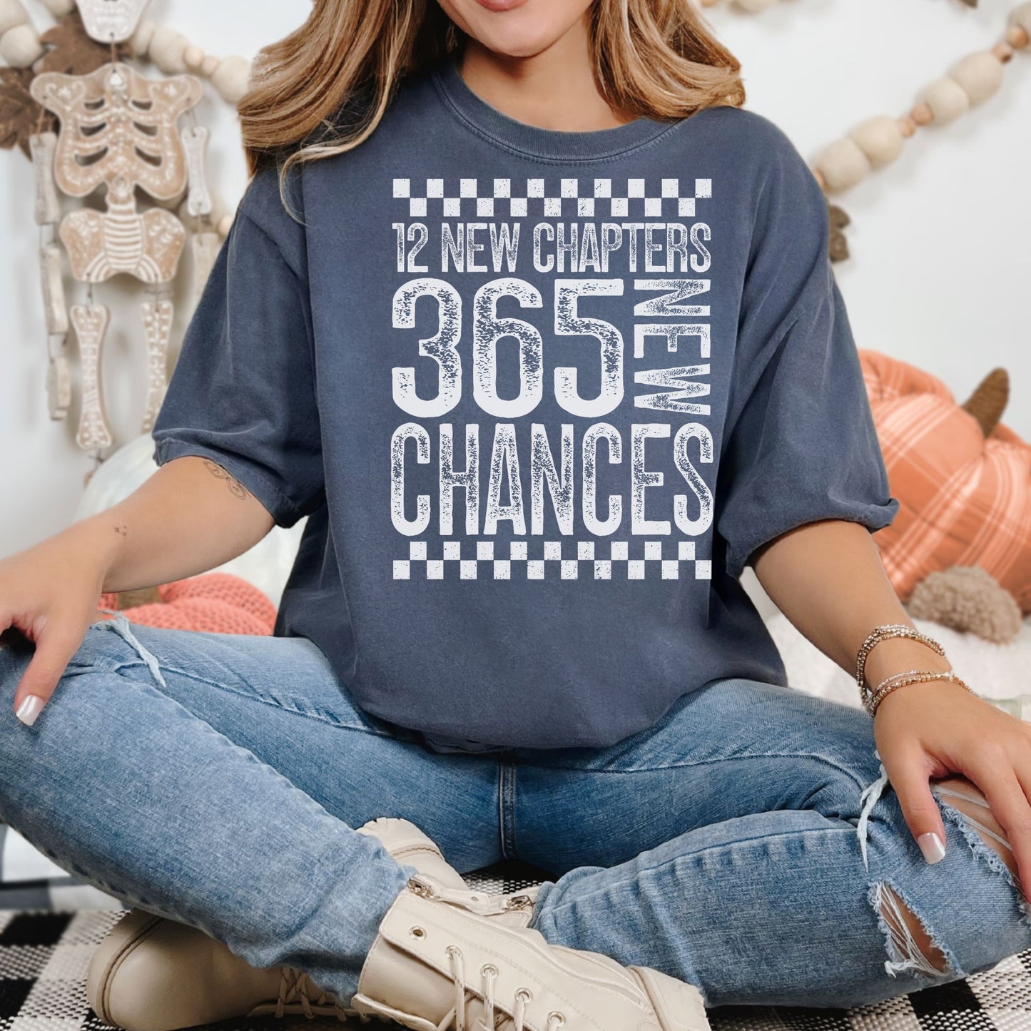 12 New Chapters Grunge Checked