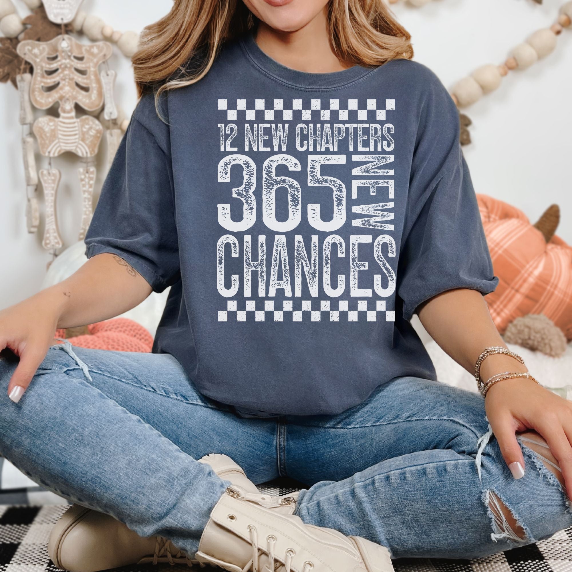 12 New Chapters Grunge Checked