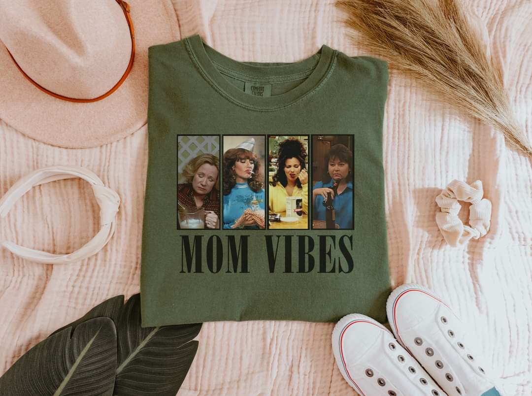 Mom Vibes Short Sleeve