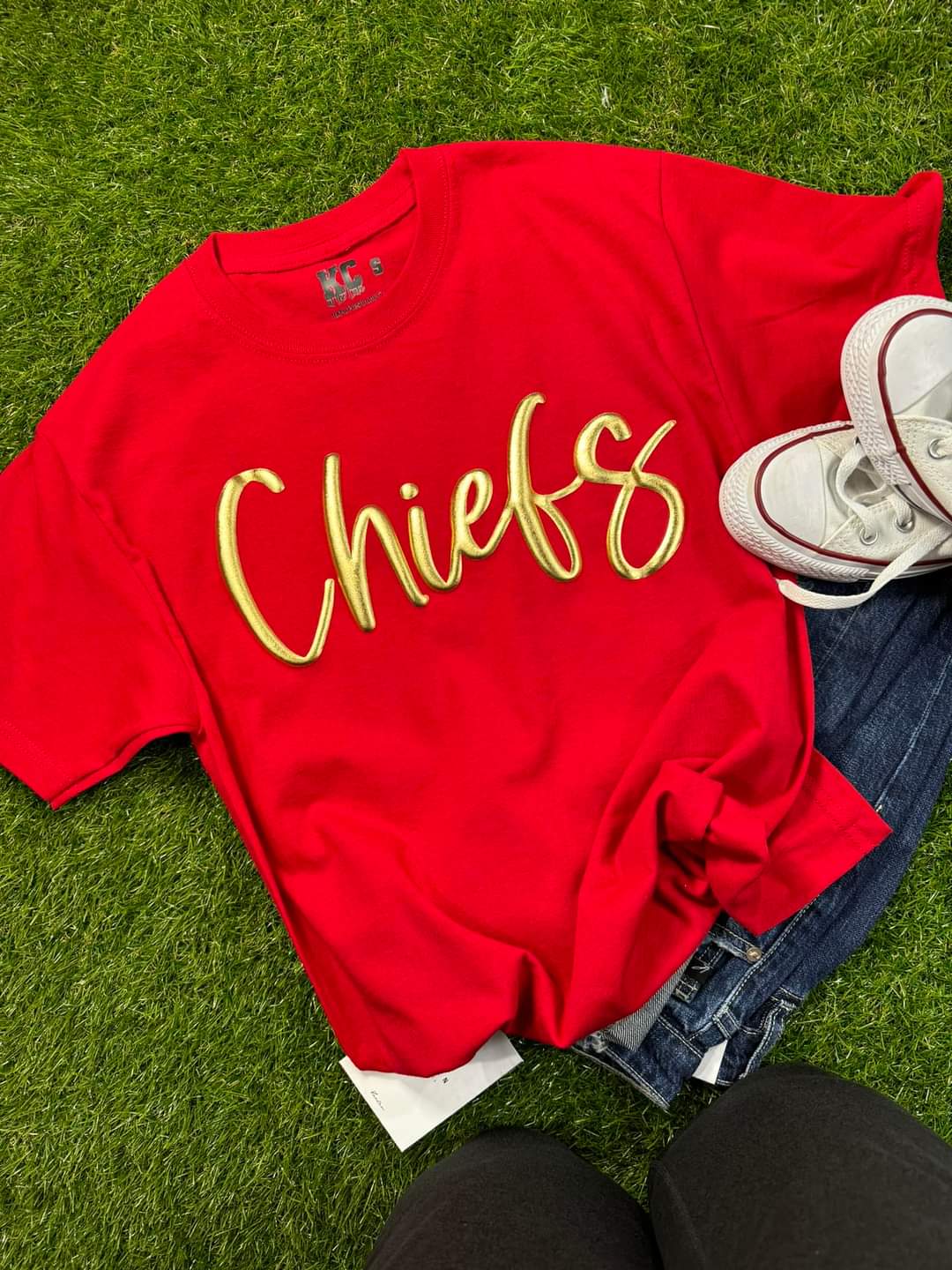 Chief's Metallic Gold Puff