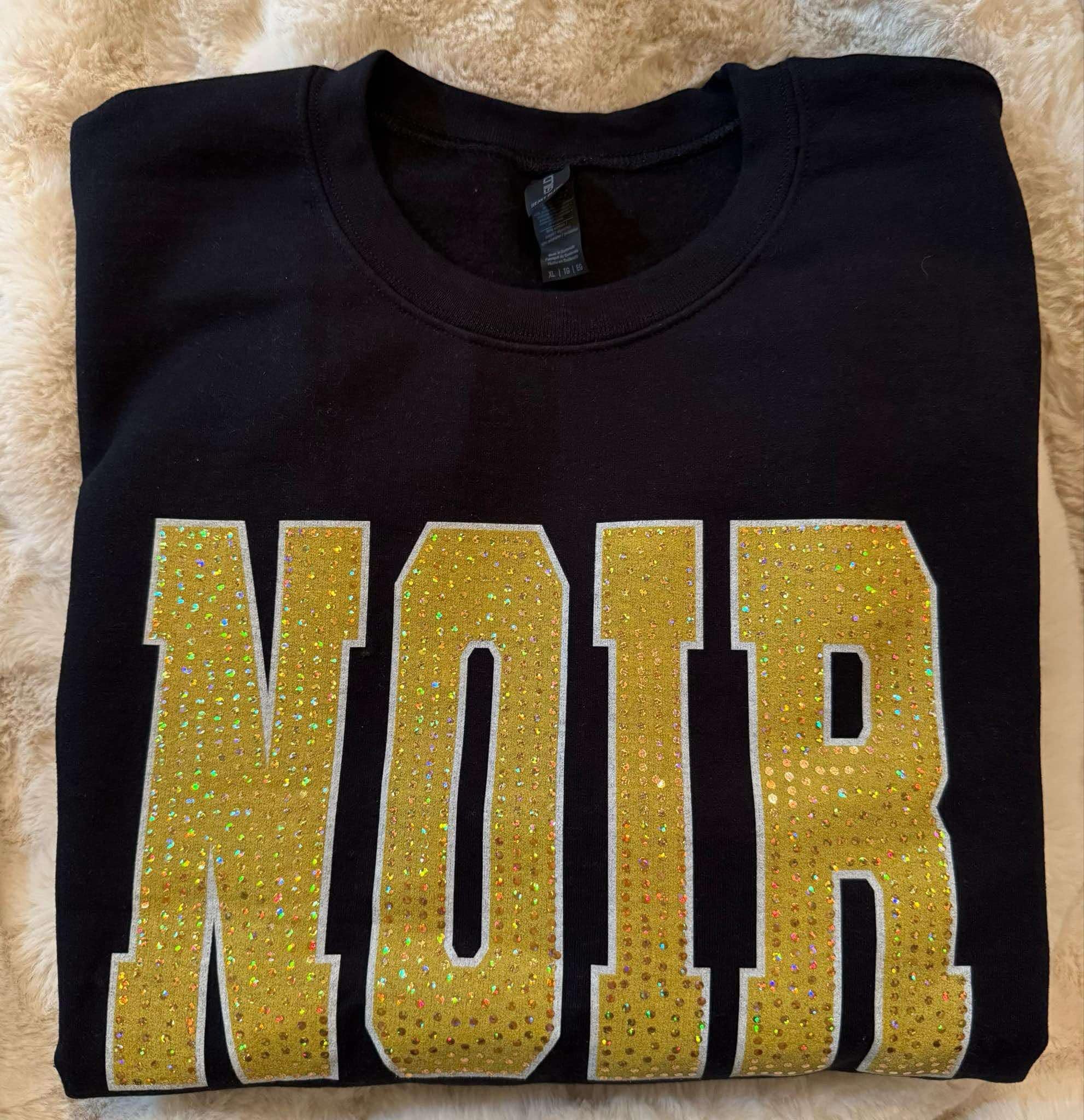 NOIR Gold Inside White Outlibe Soangle