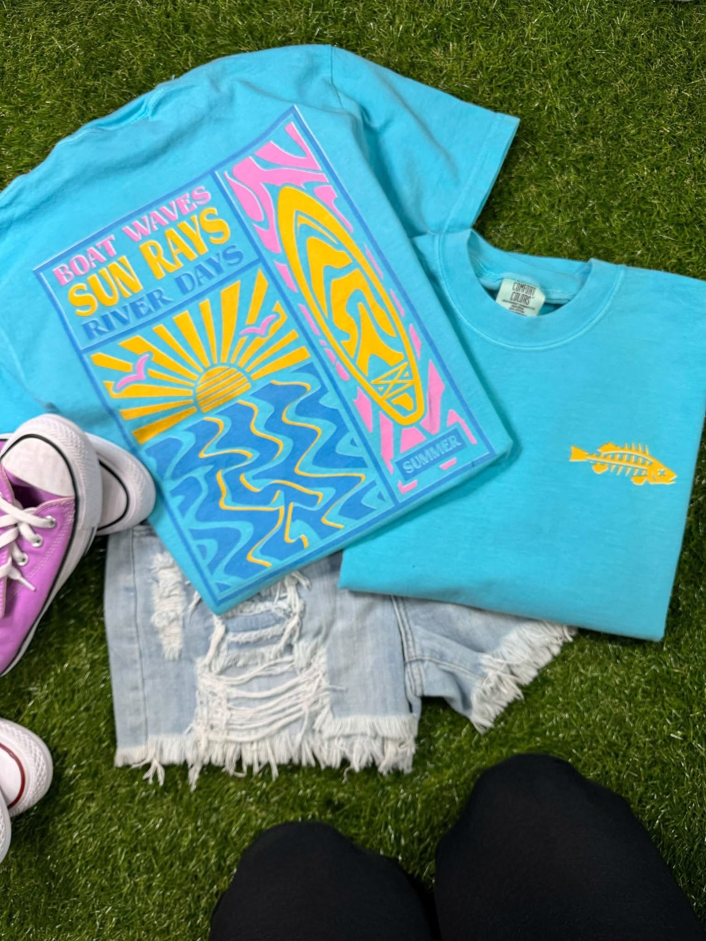 Boat Waves Sun Rays River Days