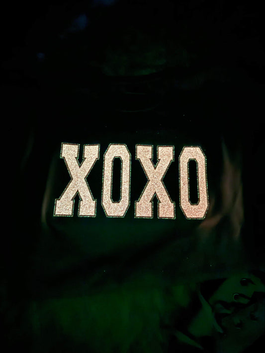 XOXO Glitter Embroidery Glows In The Dark