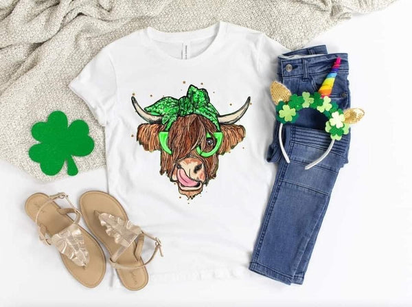 St Patrick’s Day Highland Cow