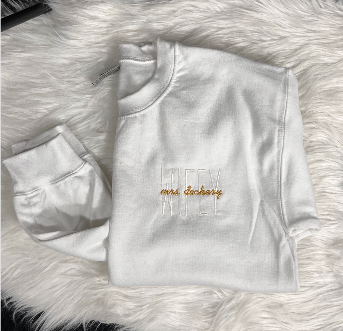 Wifey Pocket Embroidery