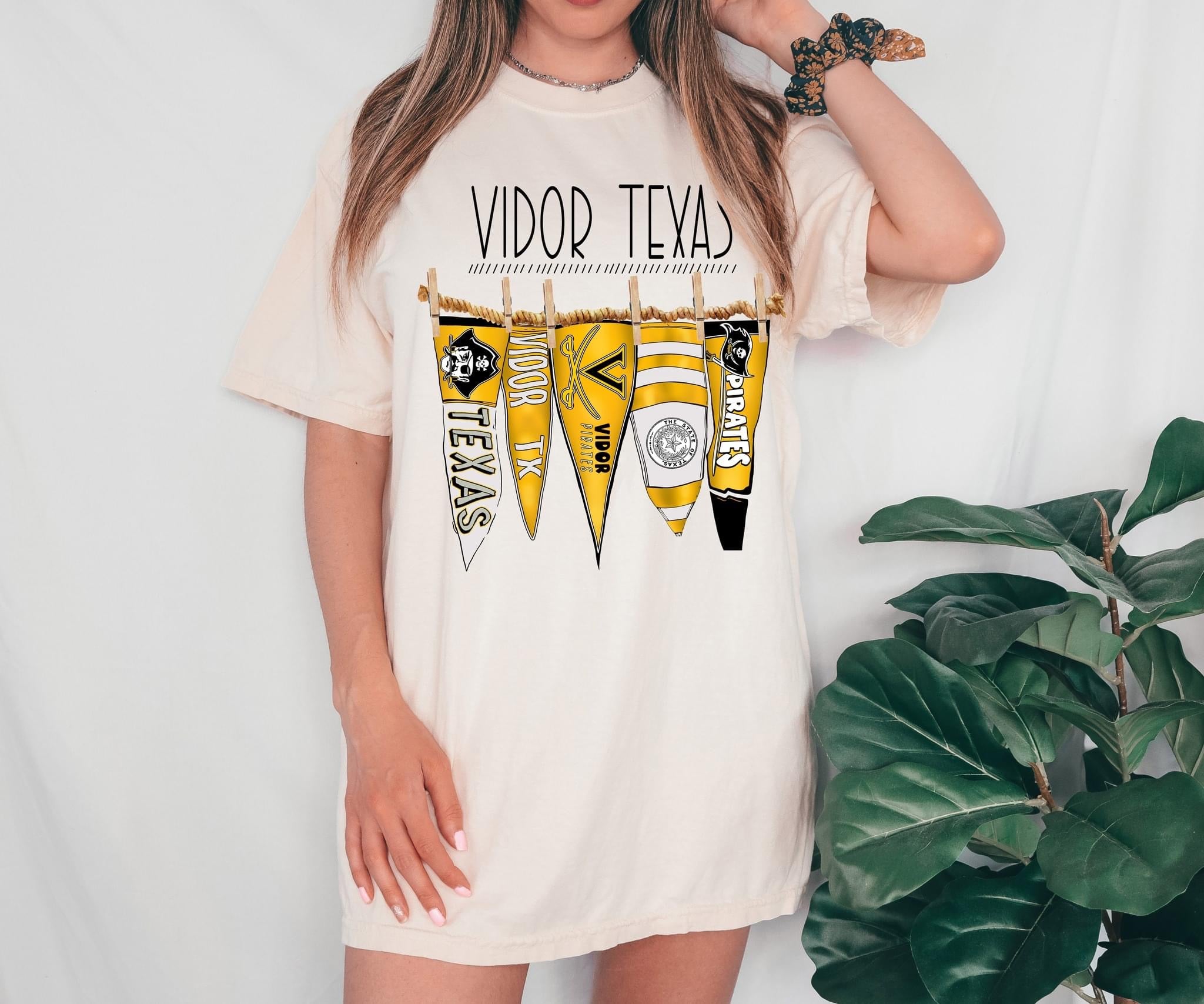 Vidor Texas Pennant Flags Comfort Colors Front Print