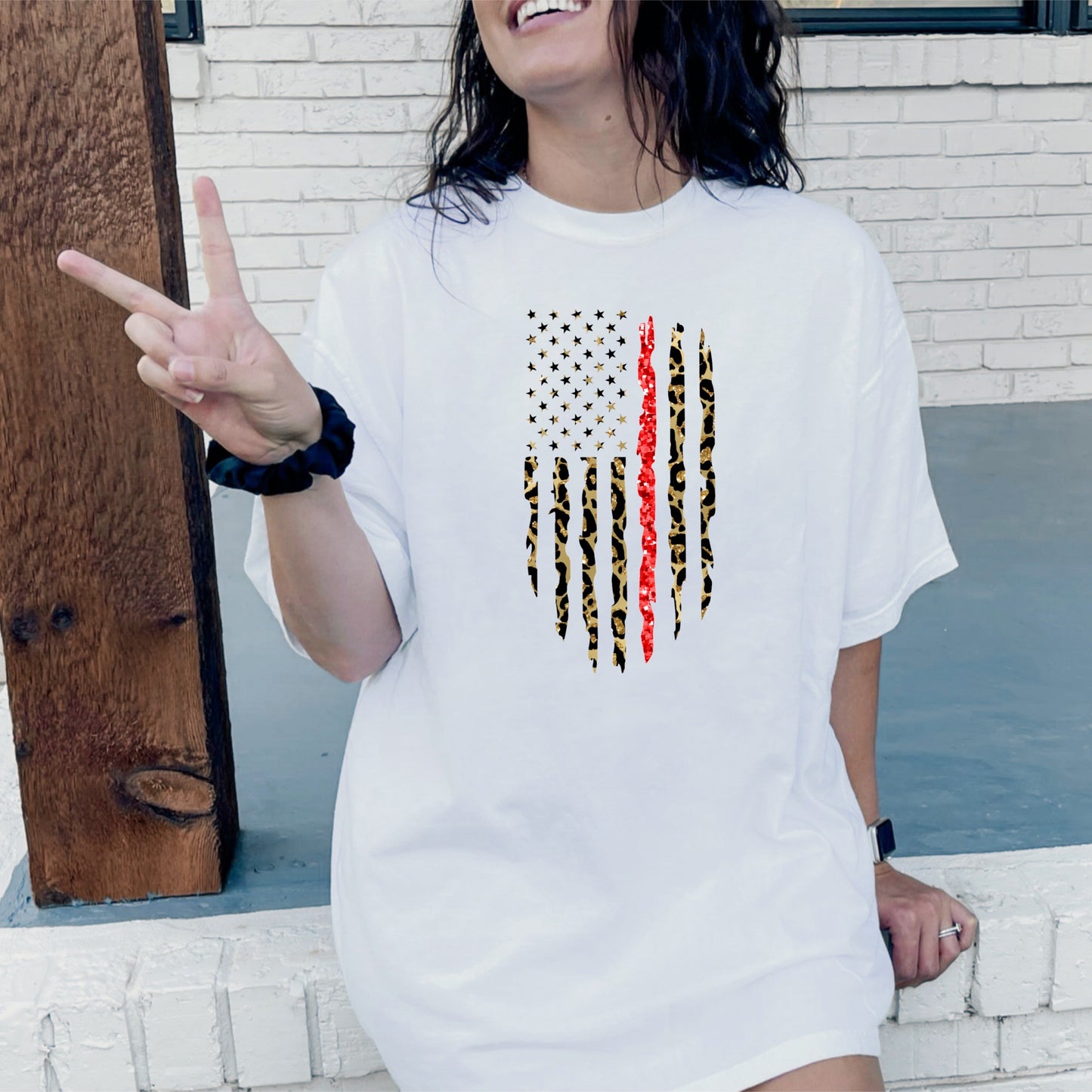 Leopard Red Line Flag Short Sleeve