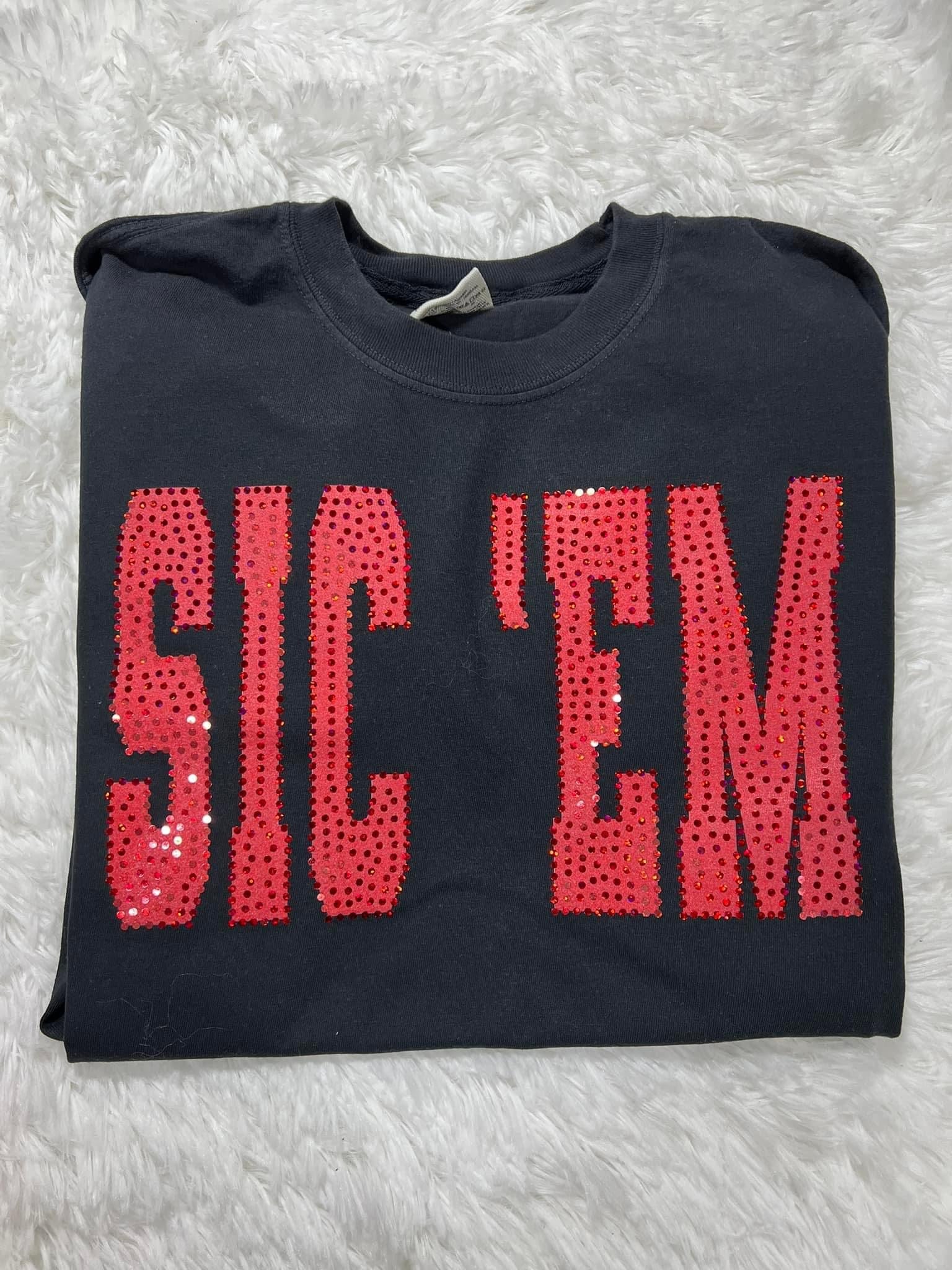 Sic’ Em Spangle Comfort Colors