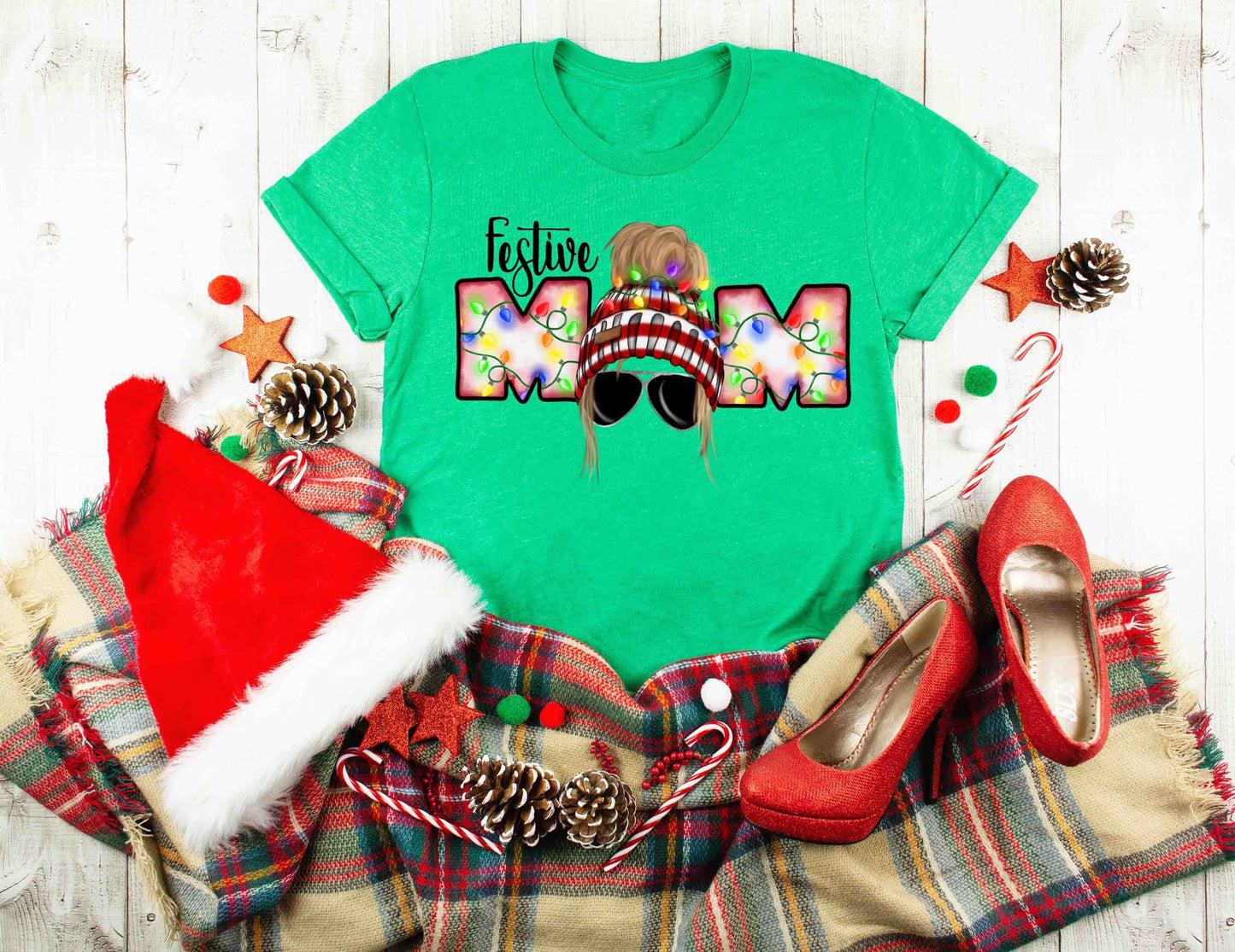 festive mom messy bun