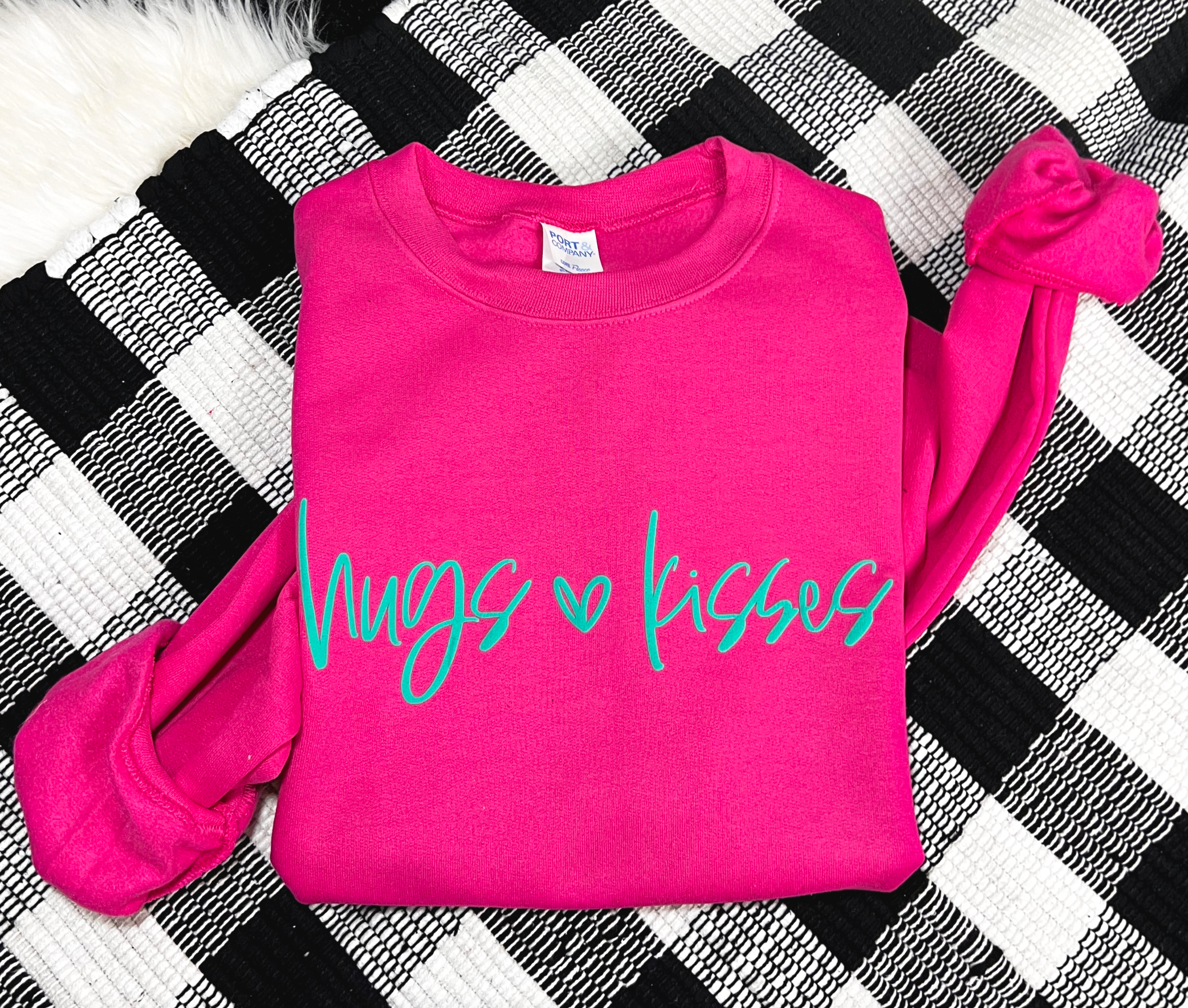 Hugs and Kisses Puff