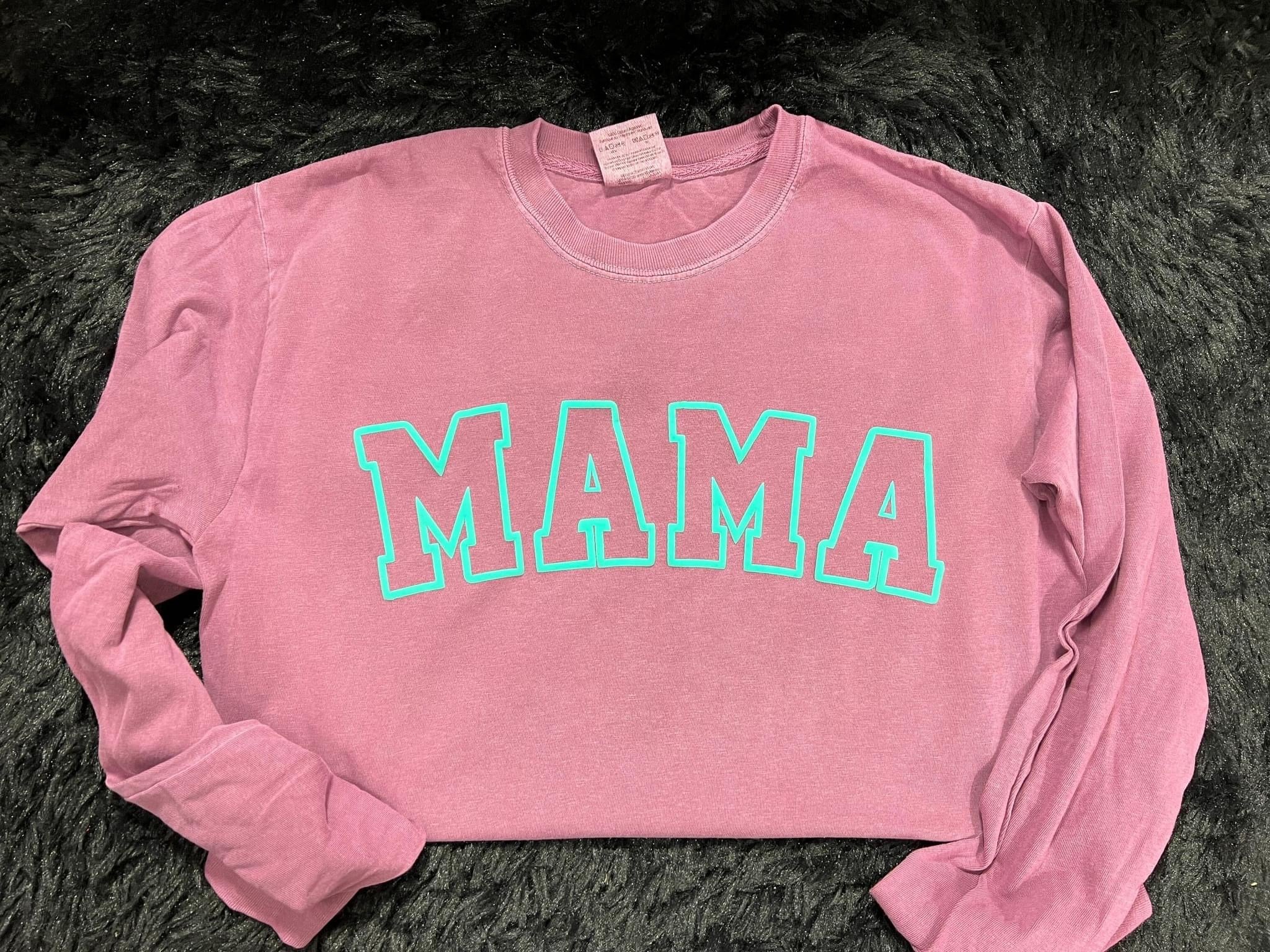 Mama Puff Outline Comfort Colors
