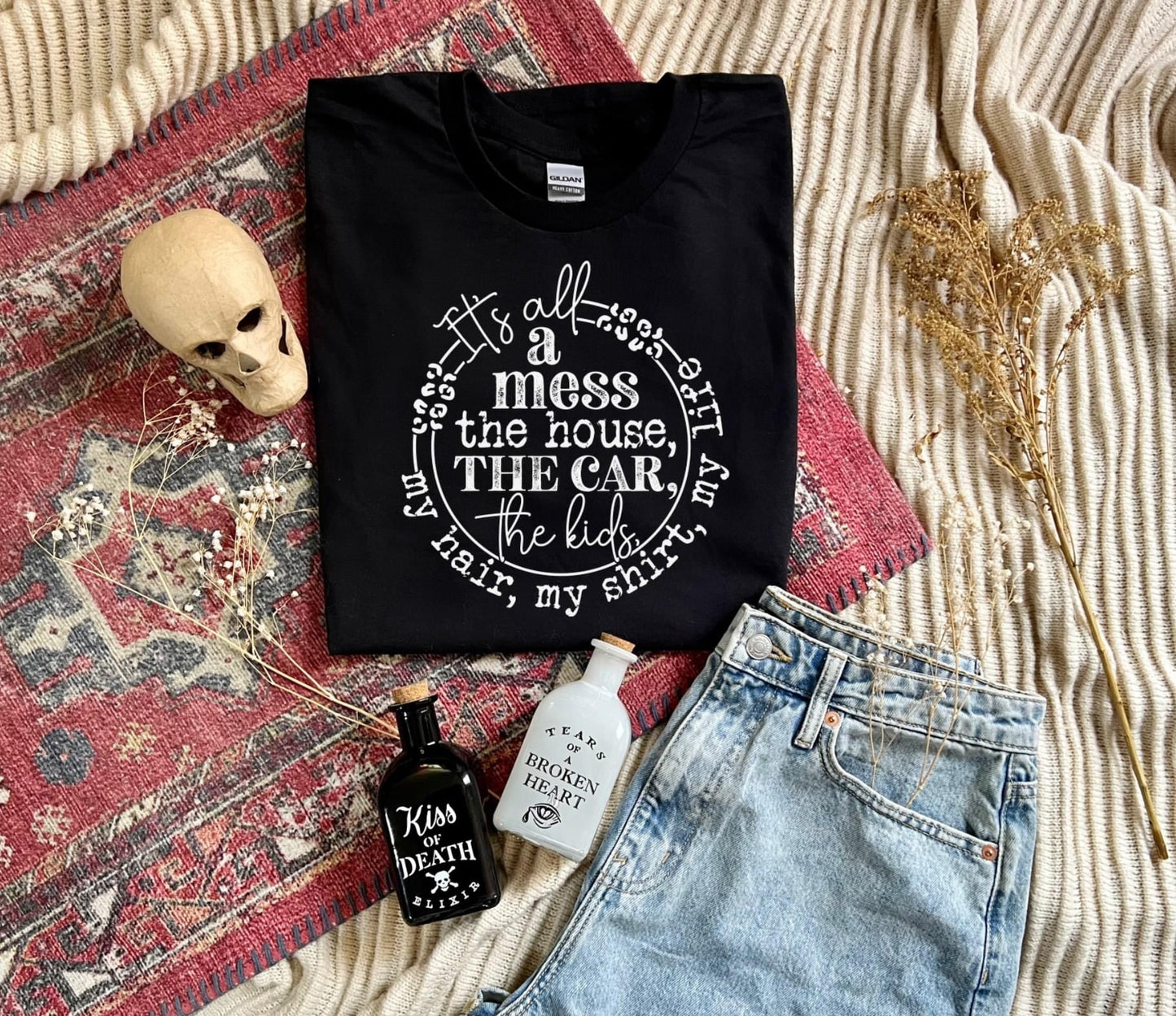 It’s All Messy Circle White