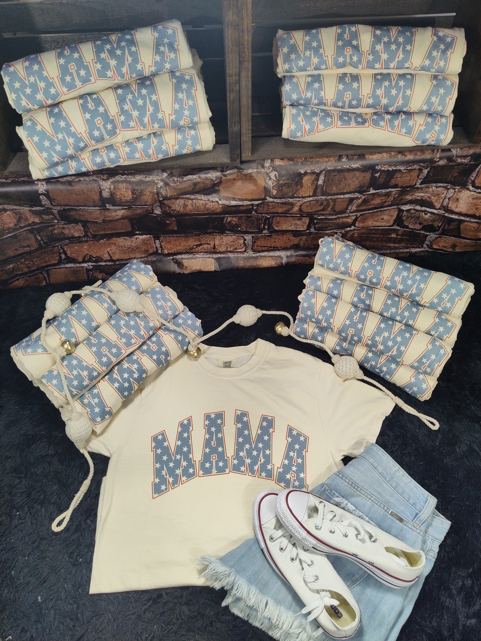 Mama Star Comfort Colors