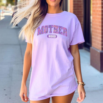 Motherhood Purple Daisies Comfort Colors