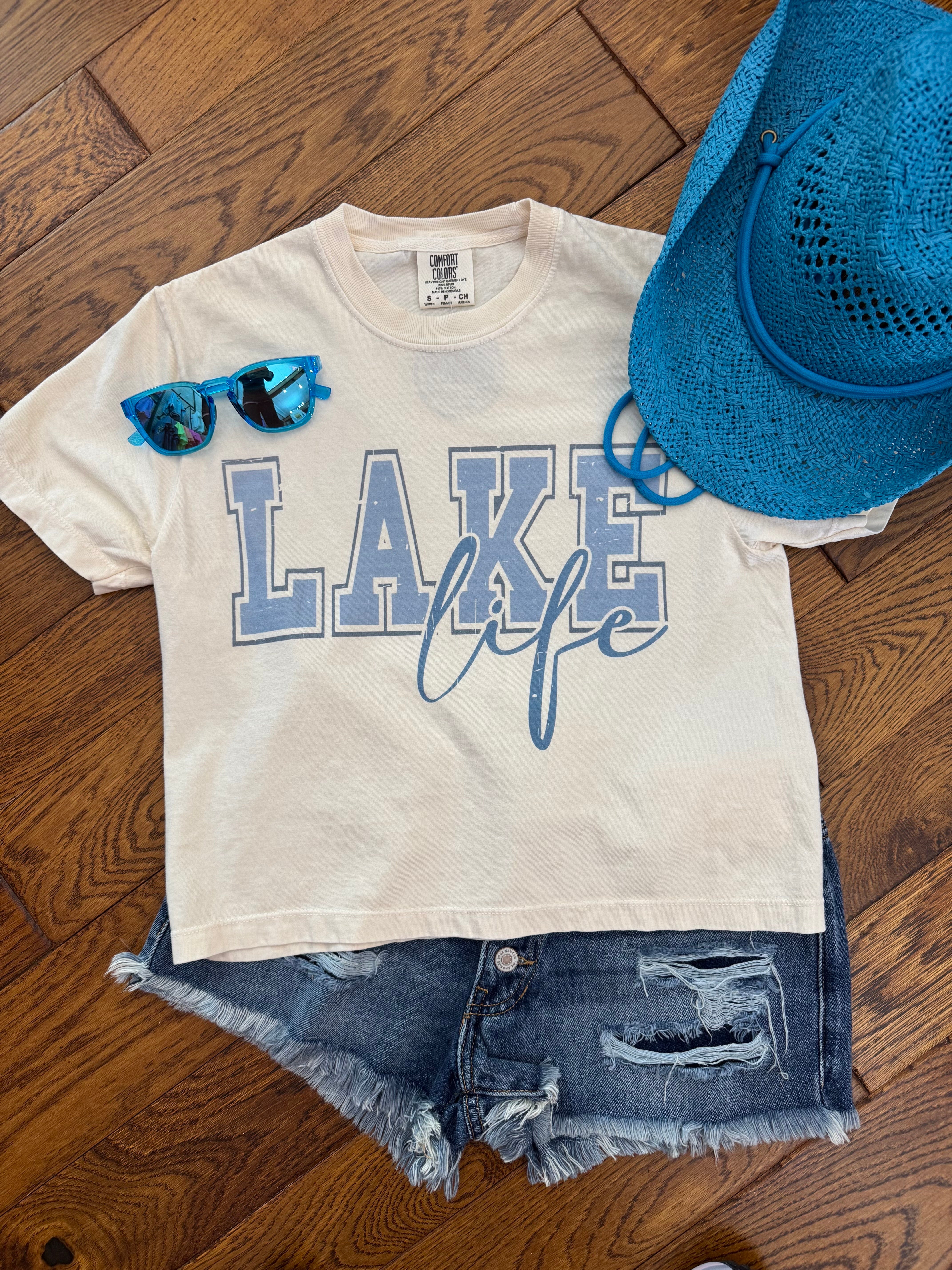 Lake Life Crop Comfort Colors