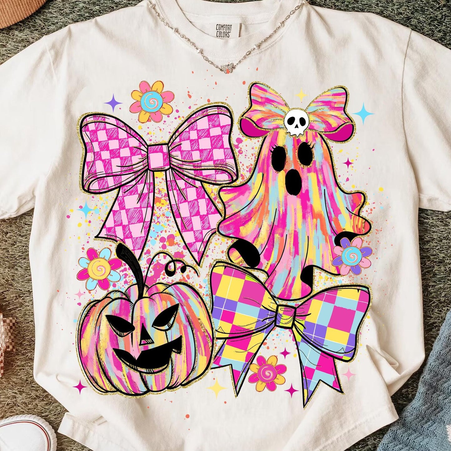 Pastel Ghost with bows