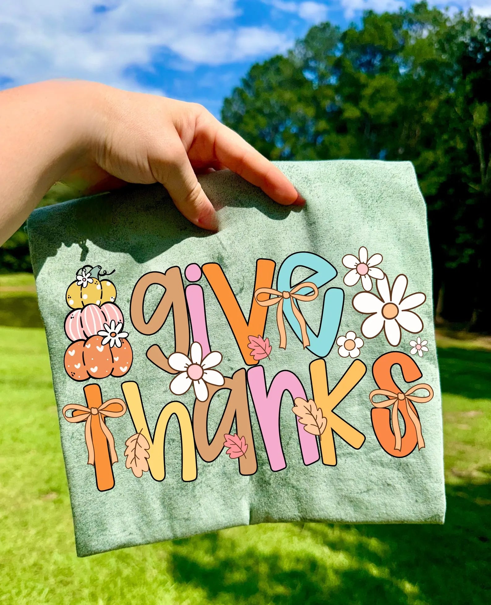 Give Thanks floral tee