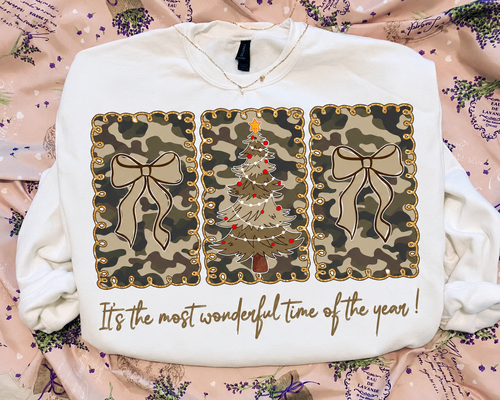 Most Wonderful Time Camo Bows & Tree