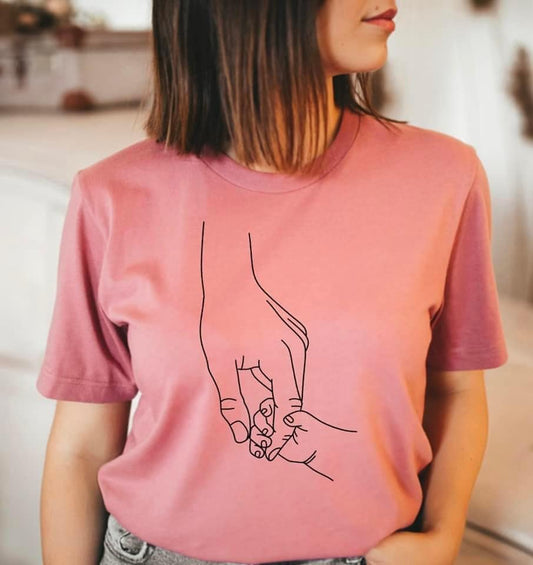 mother child hands mama child