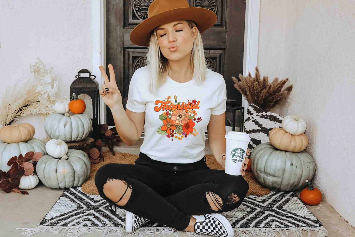 thankful flowers retro