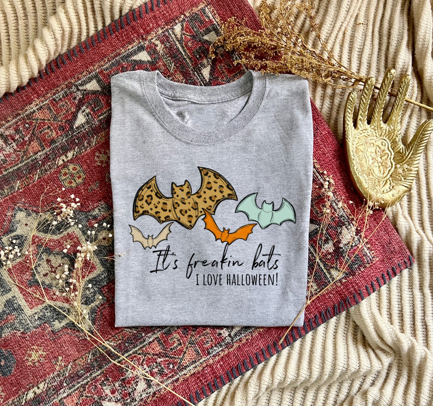 its freakin bats i love halloween